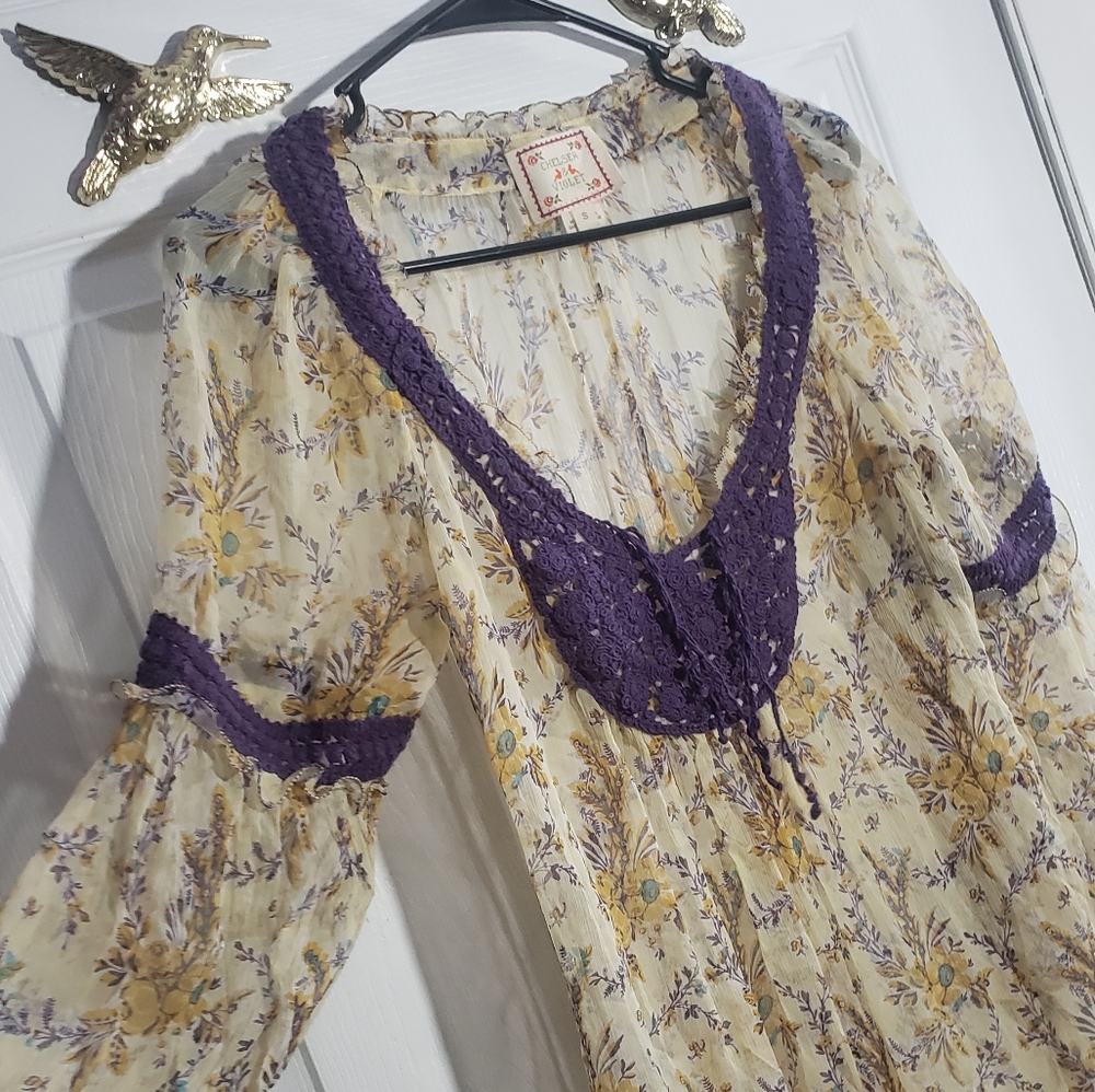 Cute floral sheer boho dress/coverup - Picture 3 of 4